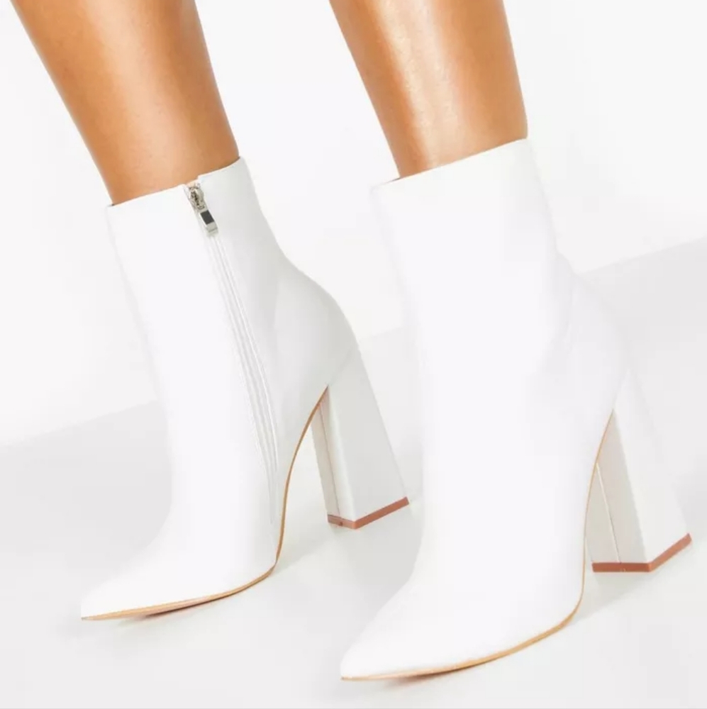 Shoes/ Flared Heel Sock Boots